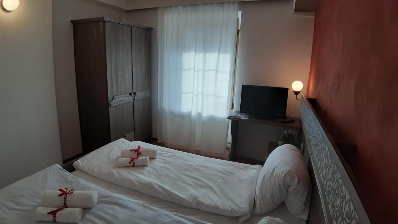 Hotel Post Cunter Biancardi Savognin Εξωτερικό φωτογραφία